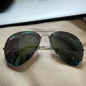 🌞👓Ray-Ban sunglasses🌞👓